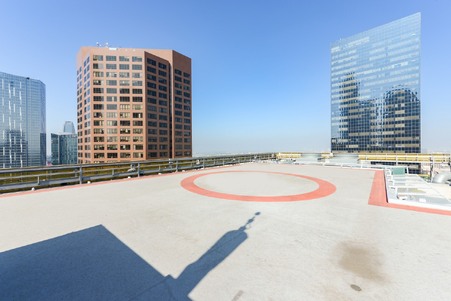 Enlarge photo 52