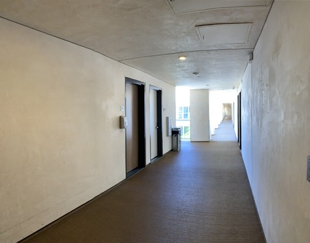 Enlarge photo 17