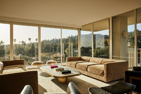 Enlarge photo 32