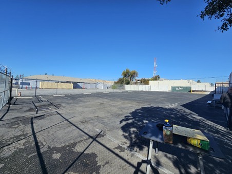Enlarge photo 29
