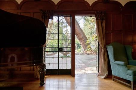 Enlarge photo 54