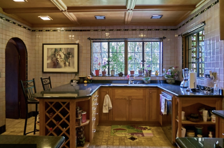 Enlarge photo 38