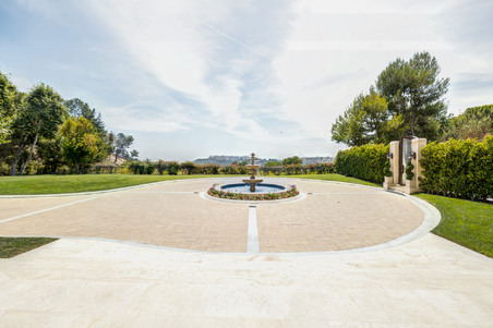Enlarge photo 104