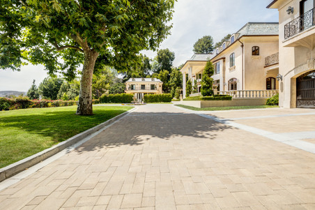 Enlarge photo 44