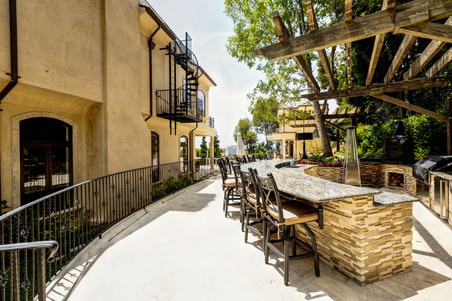 Enlarge photo 37