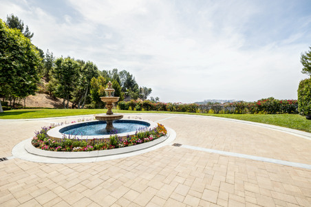Enlarge photo 73
