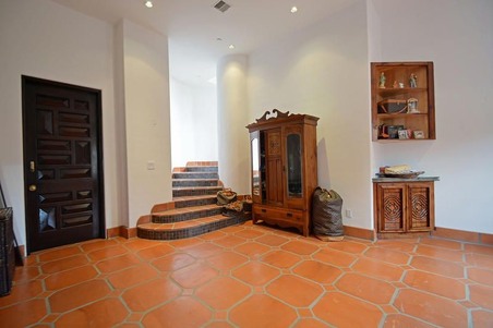 Enlarge photo 112