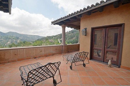 Enlarge photo 115