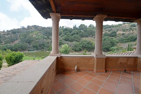 Enlarge photo 118