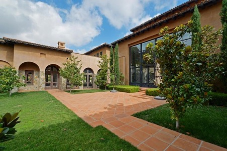 Enlarge photo 138