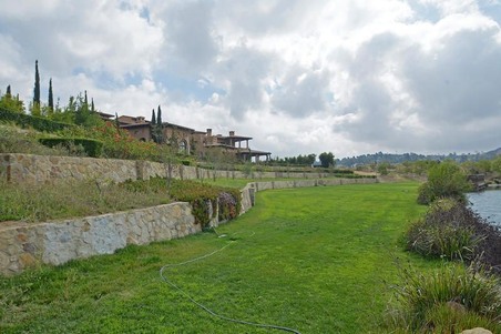 Enlarge photo 152