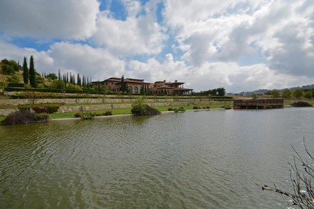 Enlarge photo 155