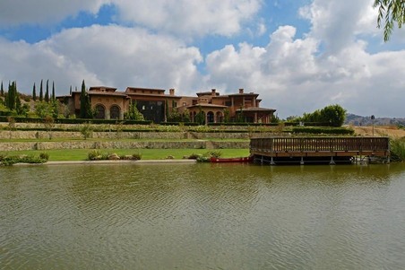Enlarge photo 157