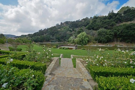 Enlarge photo 21