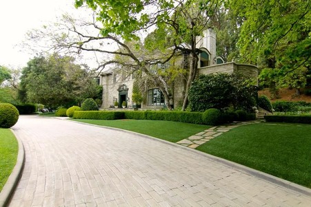 Enlarge photo 24