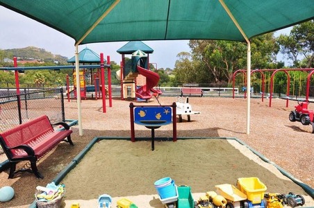 Enlarge photo 11