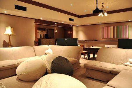 Enlarge photo 143