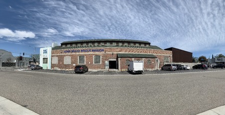 Enlarge photo 2