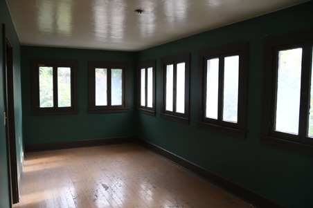 Enlarge photo 37