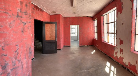 Enlarge photo 32