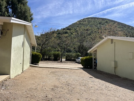 Enlarge photo 38