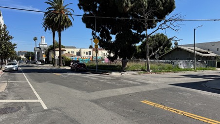 Mc Cadden Pl & Selma Ave 
