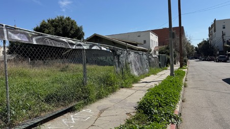 Enlarge photo 23
