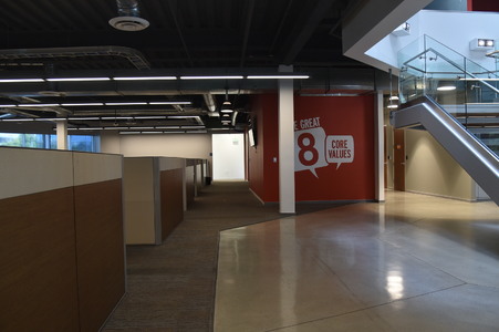 Enlarge photo 51