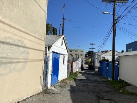 Hollywood Alley