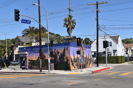 2600 n pasadena avenue  at avenue 28
