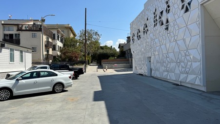 Enlarge photo 64