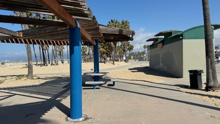Enlarge photo 83