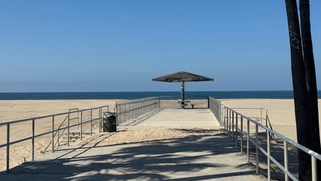Enlarge photo 93