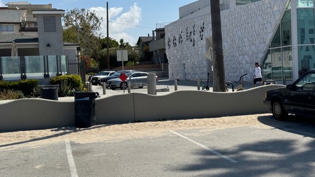 Enlarge photo 158