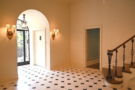 Enlarge photo 43