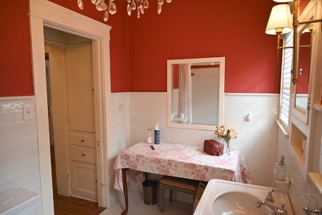 Enlarge photo 93
