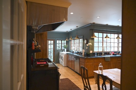 Enlarge photo 103