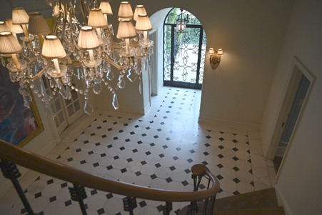 Enlarge photo 113