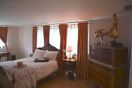 Enlarge photo 129