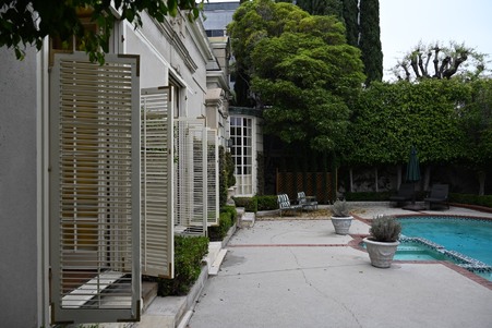 Enlarge photo 141