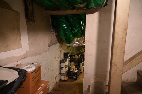 Enlarge photo 179