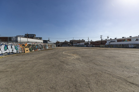 Enlarge photo 27