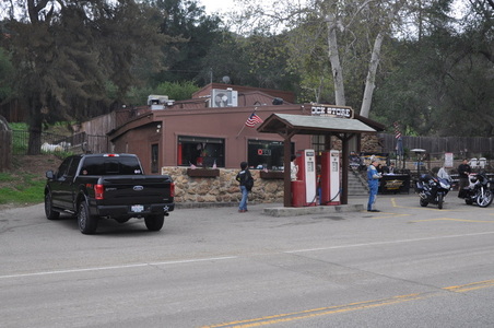 SNOWMOBILE_SHOPS