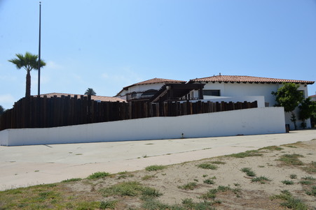 Enlarge photo 93