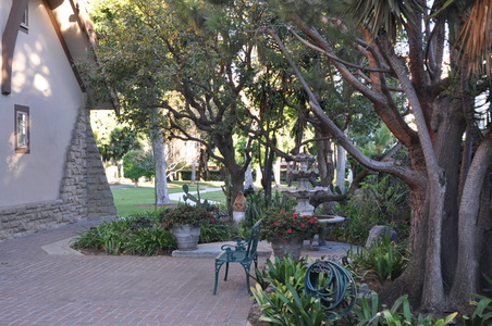 Enlarge photo 23