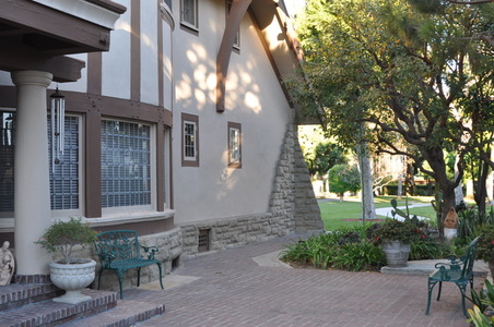 Enlarge photo 24