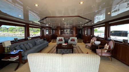 Enlarge photo 30
