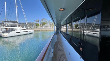 Enlarge photo 32