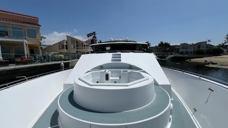 Enlarge photo 35
