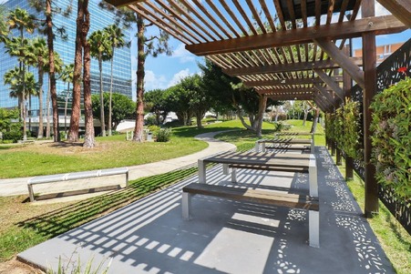 Enlarge photo 8
